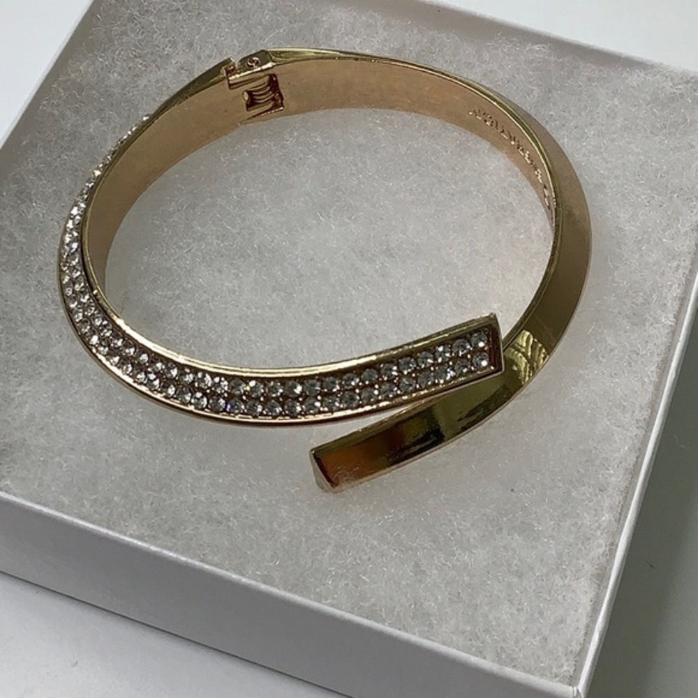 Bcbgeneration Crystals Hinge Cuff Bracelet Euc - image 2
